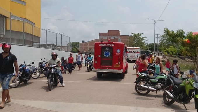 Masiva intoxicación en colegio de Barrancabermeja, al parecer, por alimentos del complemento escolar