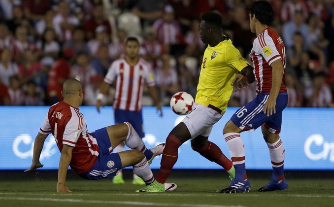 paraguay_ecuador_3