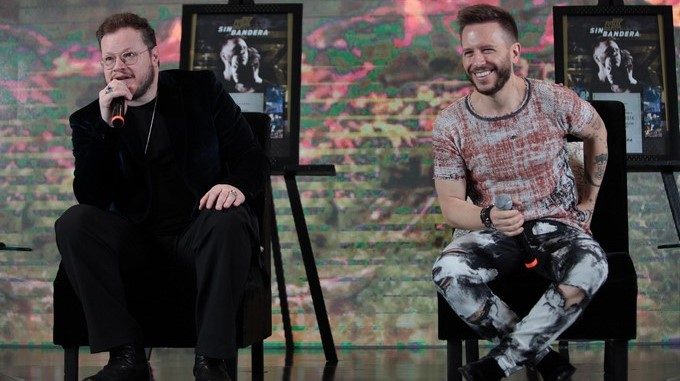 El dueto Sin Bandera afirmó que su disco "Primera Fila Acústico. Una última vez. Encore", presentado hoy en la Ciudad de México, marca el cierre de un ciclo, aunque se negó a hablar de "separación". EFE