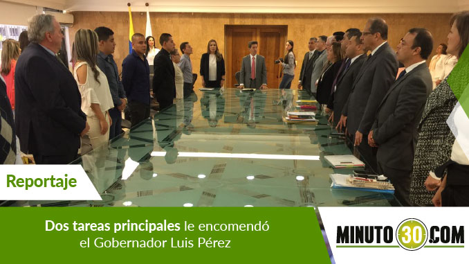 Acto de posesión nueva gerente de VIVA