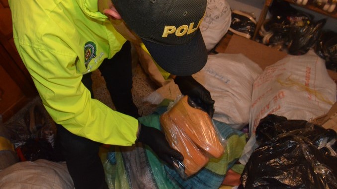 Calzado_contrabando_Bello_2