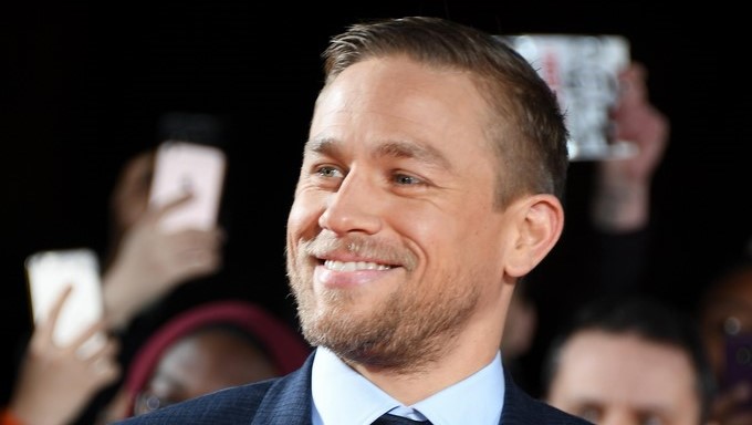 El actor británico Charlie Hunnam a su llegada al estreno de la película The Lost City of Z en Londres el 16 de febrero de 217. EFEArchivo