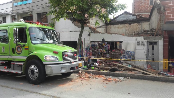 Colapso_almacen_Manrique_Dagrd_1