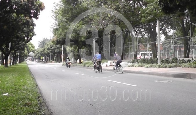 Así acatan los paisas el Día sin Carro