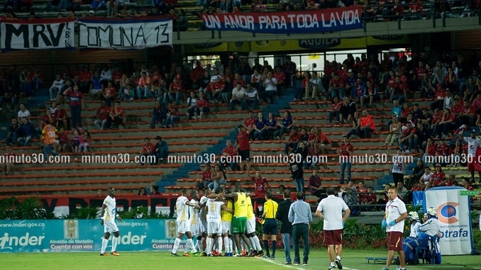 FOTOS: ‘El Poderoso’ ganó y aseguró clasificación 17 DIM_Tolima_11.jpg