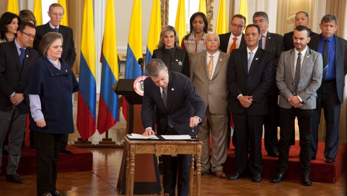 Gobierno formaliza 3.800 nuevos cargos en el SENA