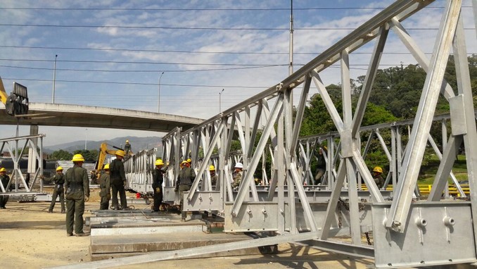 Desmonte_puentes_parques_del_Rio_4