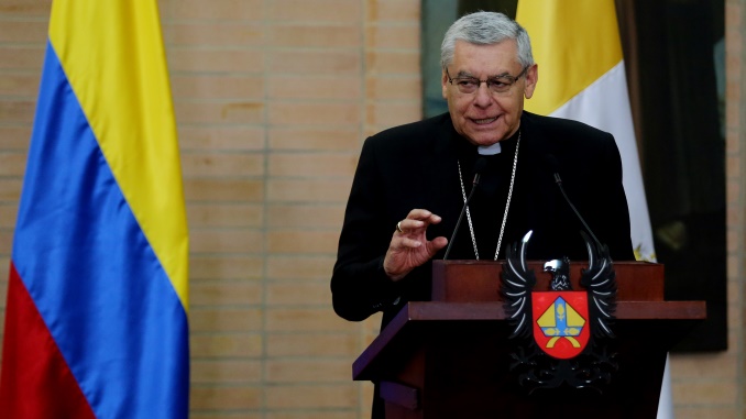 El Obispo Castrense de Colombia, monseñor Fabio Suescún