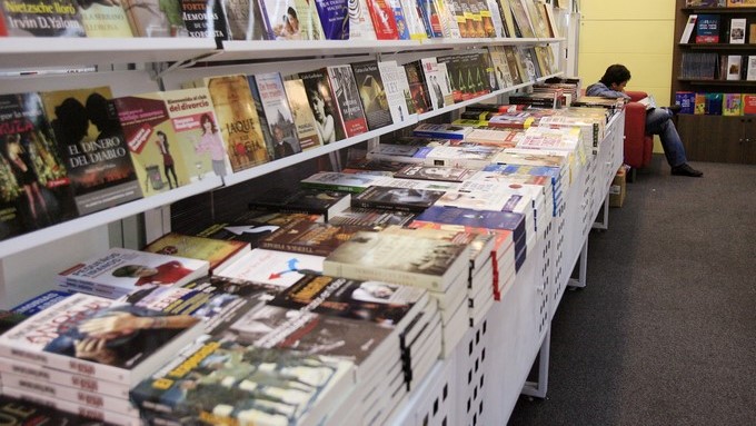 Francia, Coetzee y Naipaul, brillan en el inicio de la XXX Feria Libro de Bogotá