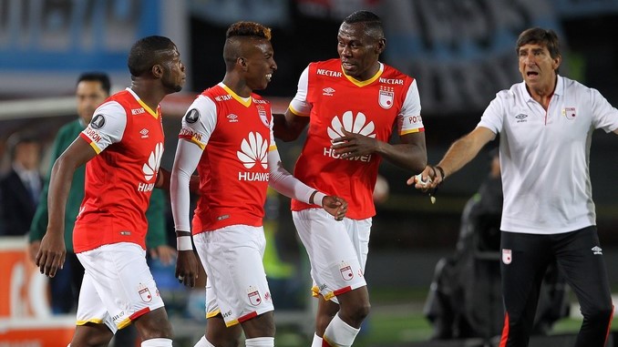 Johan Arango dejaría Santa Fe, pero a los hinchas del León no les gustó la manera de insinuarlo 2 Johan Arango