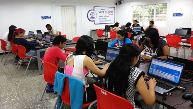 Abiertas las inscripciones para cursos gratuitos en los Puntos Vive Digital de Antioquia