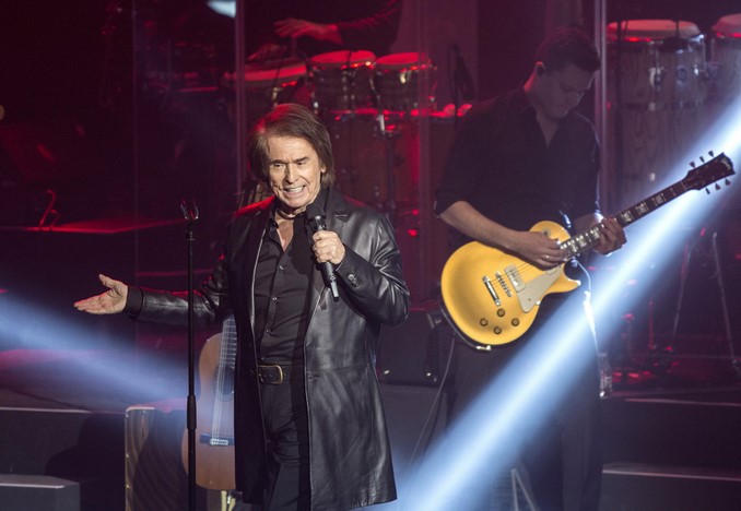 CONCIERTO DE RAPHAEL