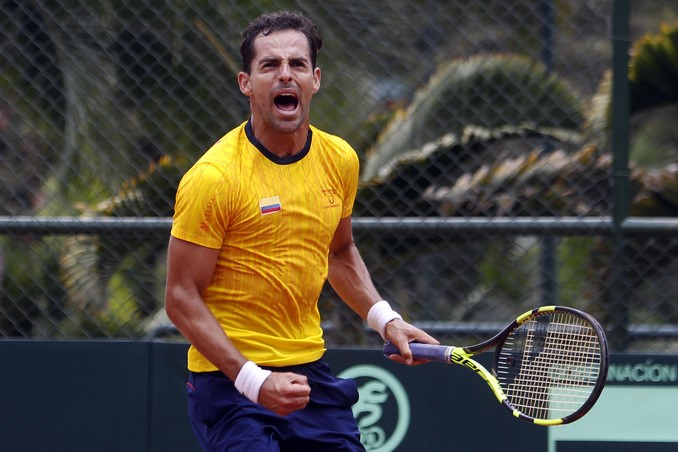 Giraldo le da el primer punto a Colombia en serie con Chile 1 Santiago Giraldo