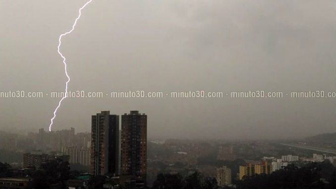 Tormenta_Electrica_lluvias_4