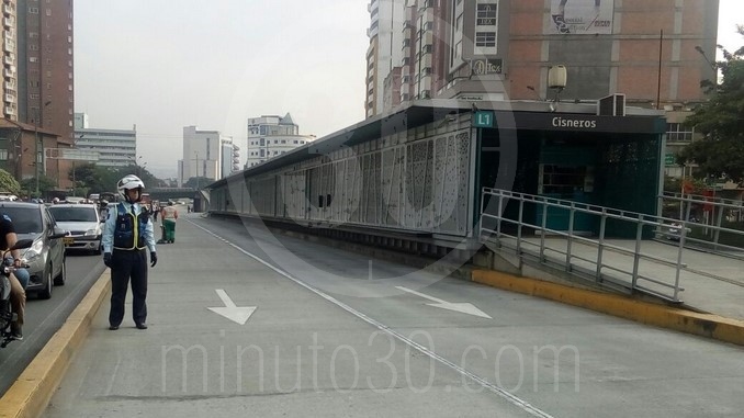 Agentes de Tránsito.