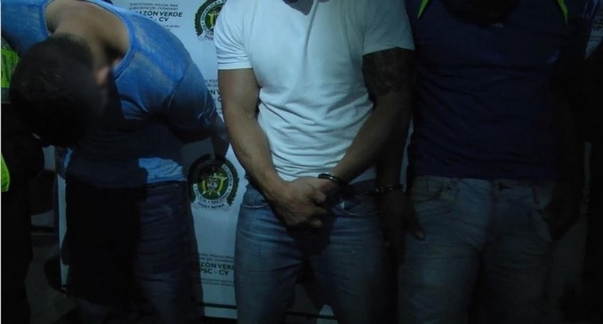 Apartamenteros arrestados en Envigado.