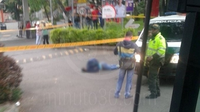 EN FOTOS: A balazos mataron a un hombre en una estación de servicio de Itagüí 7 Asesinado en Itagüí 1.