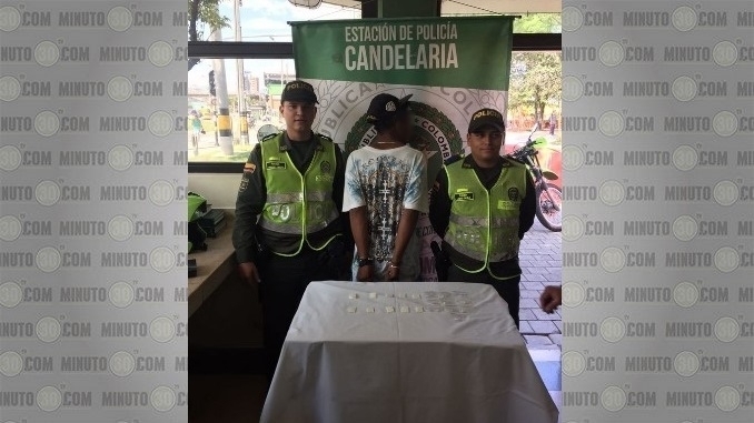 Capturado por porte o tráfico de estupefacientes.