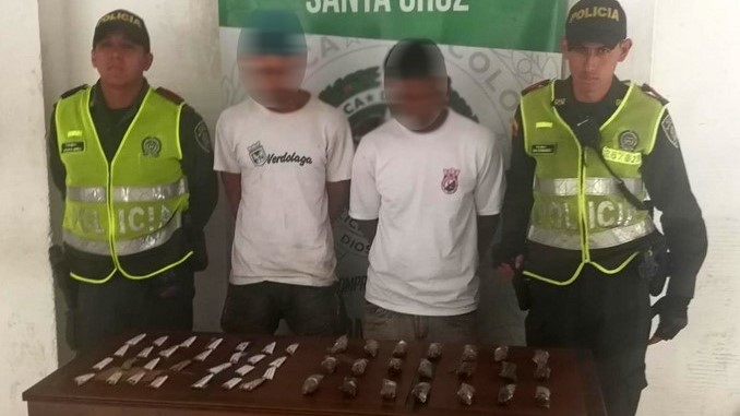 Los capturaron con varias cantidades de droga en Santa Cruz 1 Capturados en Santa Cruz.