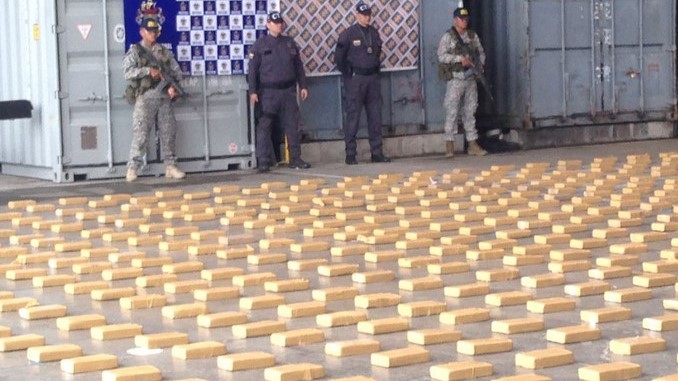 Cocaína incautada en Cauca y Chocó.