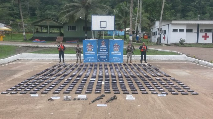 Cocaína incautada en Cauca y Chocó.