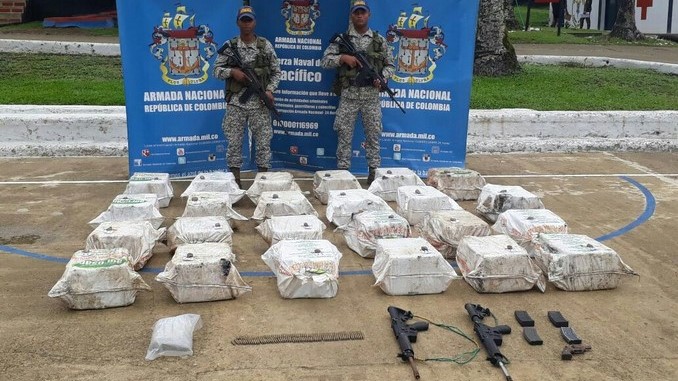 Cocaína incautada en Cauca y Chocó.
