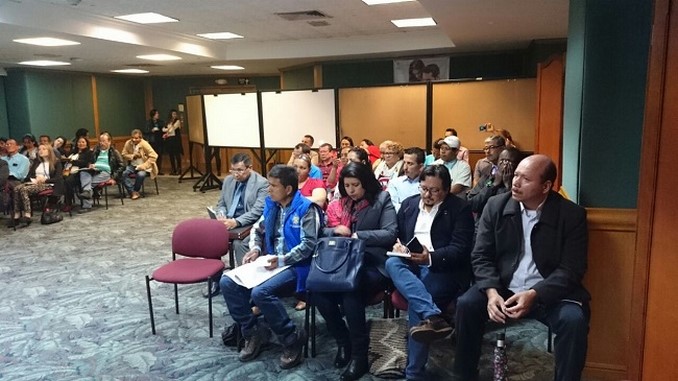 "Gobierno Central debe dar línea a las regiones de Colombia": víctimas del conflicto