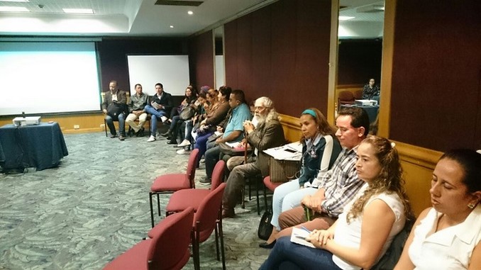"Gobierno Central debe dar línea a las regiones de Colombia": víctimas del conflicto
