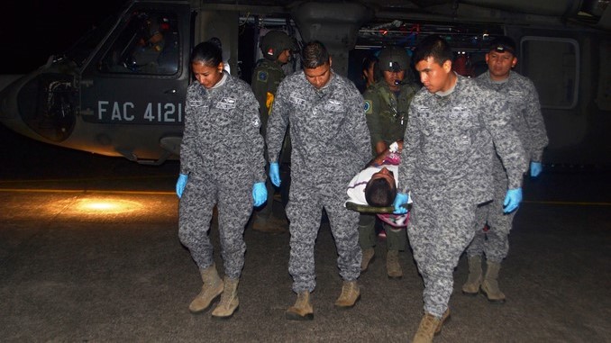 Víctima de atentado con explosivo fue evacuado por la Fuerza Aérea en el Meta