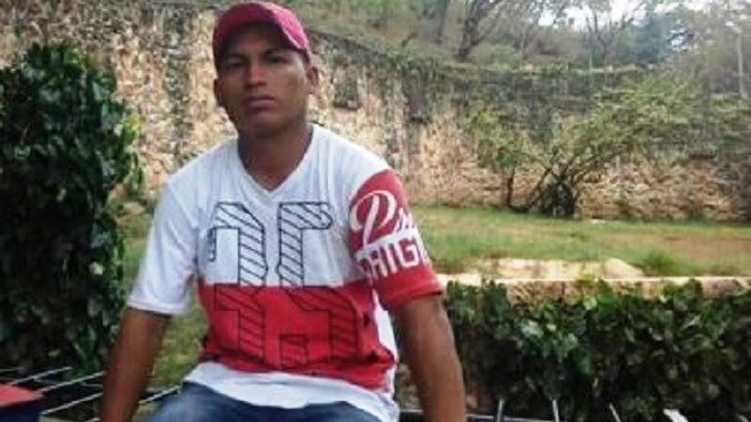 Gerson Acosta Salazar, gobernador del Resguardo de Kite Kiwe,