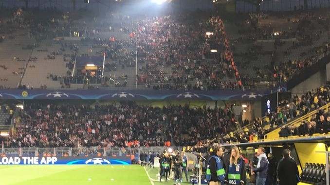 hinchas_monaco_dortmund