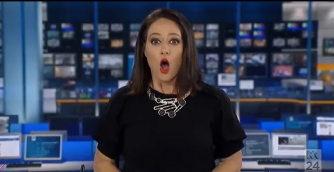 Natasha Exelby/ captura tomada de NewsFunnies