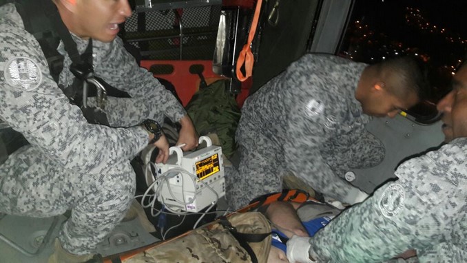 Fuerza Aérea evacuó desde el Nevado del Tolima a un montañista que sufrió un edema pulmonar