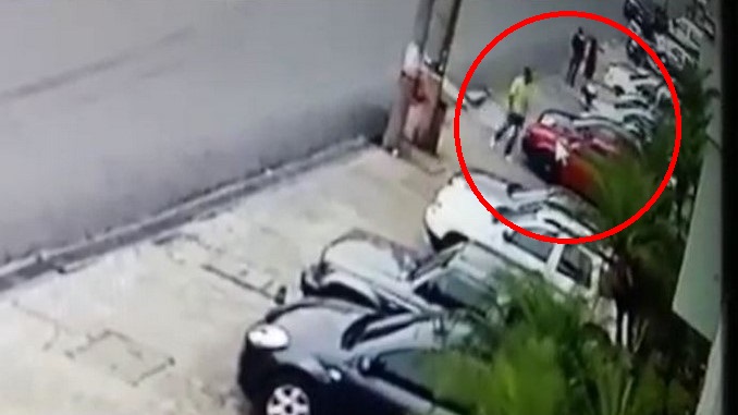 Robo de carro en El Poblado.