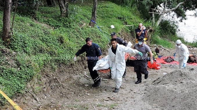 Cadaver_rio_Medellin_11.jpg