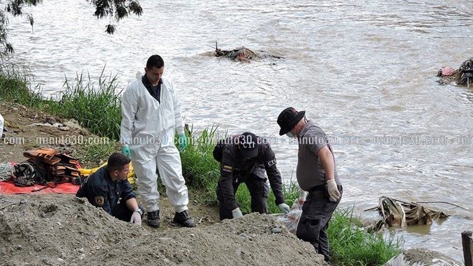 Cadaver_rio_Medellin_9.jpg