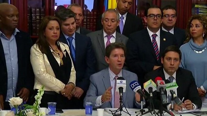 ¡ATENCIÓN! Gobernador de Antioquia y congresistas antioqueños rechazan decisiones del Gobierno sobre Belén de Bajirá