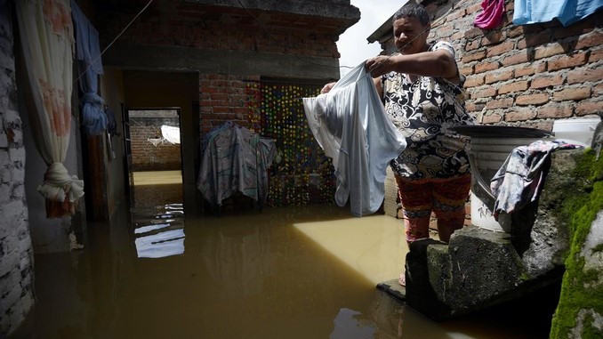 DECLARAN ALERTA ROJA POR DESBORDAMIENTO DEL RÍO CAUCA EN SUROESTE DE COLOMBIA