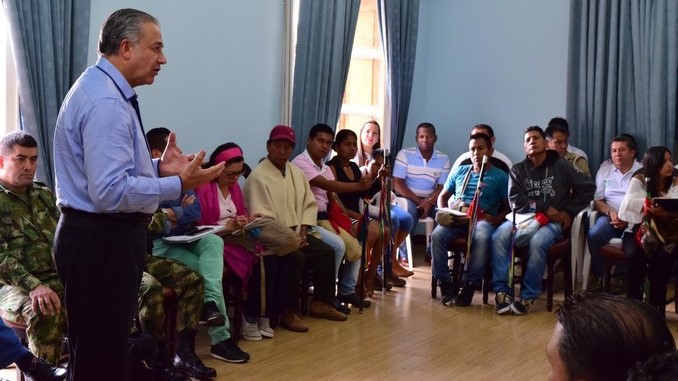 Oscar_Naranjo_Indigenas_Cauca