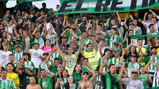 Hinchas de Atlético Nacional en Atanasio Girardot.