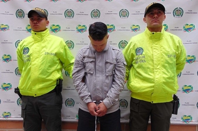 FOTOS: Cayó alias 'Mono guaso', presunto coordinador de la banda 'Altavista' en Belén Rincón 3 Captura de alias 'Mono guaso' o 'Veneno'.
