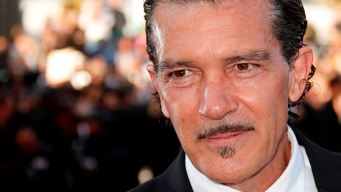 Antonio Banderas presenta una Miami Fashion Week en la que no todo es moda