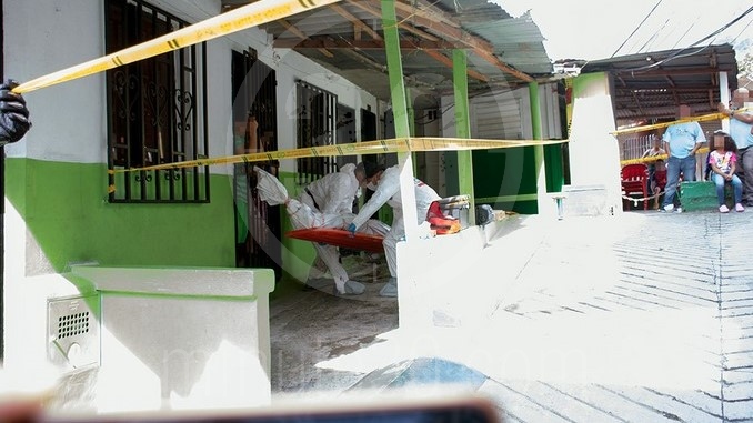 Hombre asesinado a puñaladas en el barrio La Divisa.