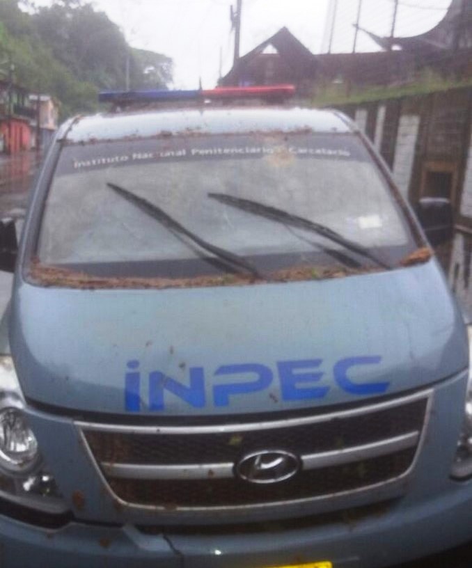 A fusil atacaron un vehículo del Inpec que transportaba dos reclusos en Tarazá