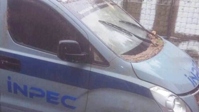 Murió uno de los reclusos que se movilizaba en el vehículo del Inpec atacado en Tarazá