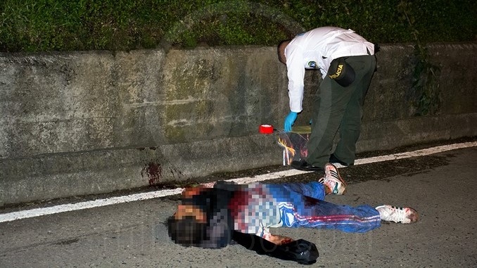 Cadáver encontrado en la vía al mar, en Robledo.