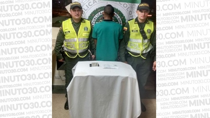 Capturado con una cédula falsa.