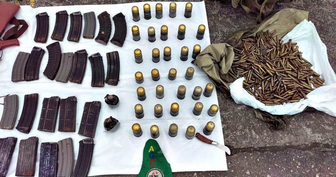 Integrantes del 'Clan del Golfo' capturados en Yalí.