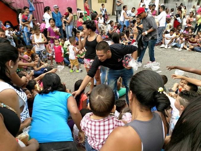Así celebraron los niños de la Comuna 13 el mes de la niñez