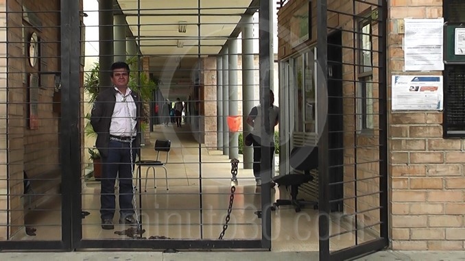 Carlos Fredy Guisao Ochoa, docente de la Institución Educativa Jorge Robledo de Medellín